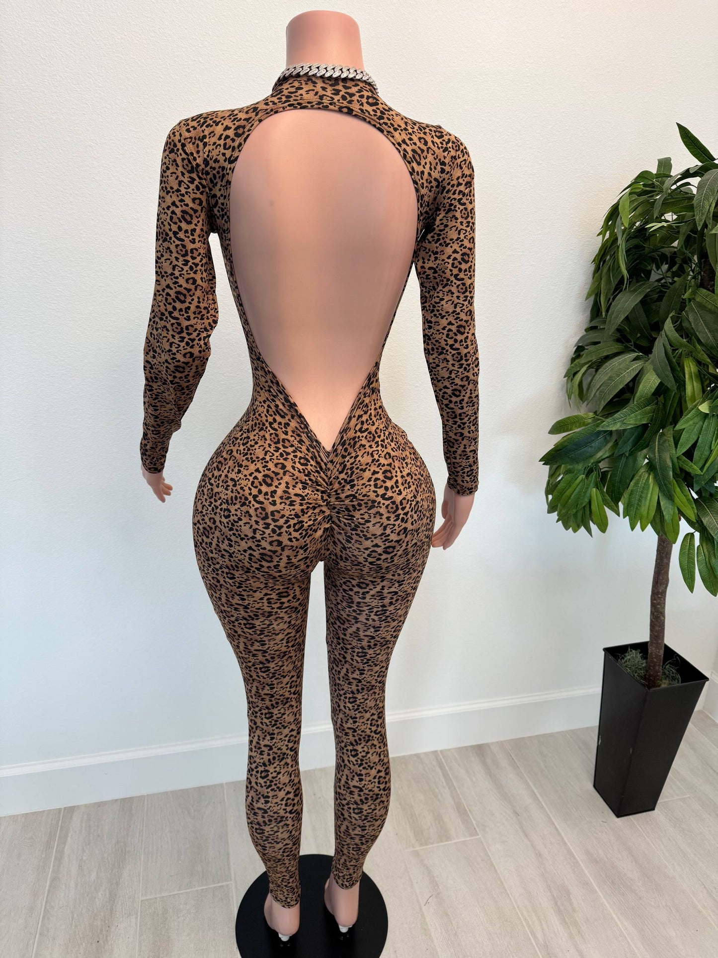 Savage Allure Leopard Jumpsuit🐆