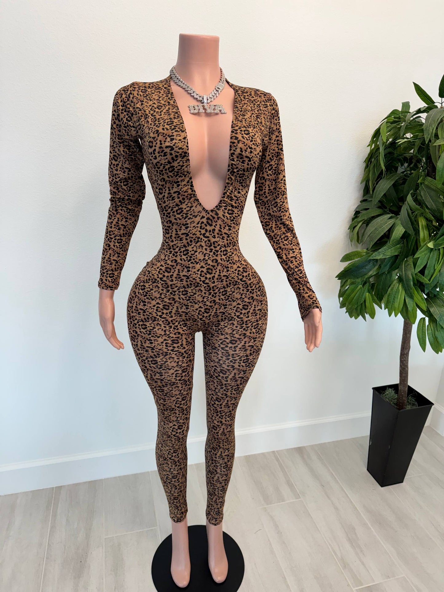 Savage Allure Leopard Jumpsuit🐆
