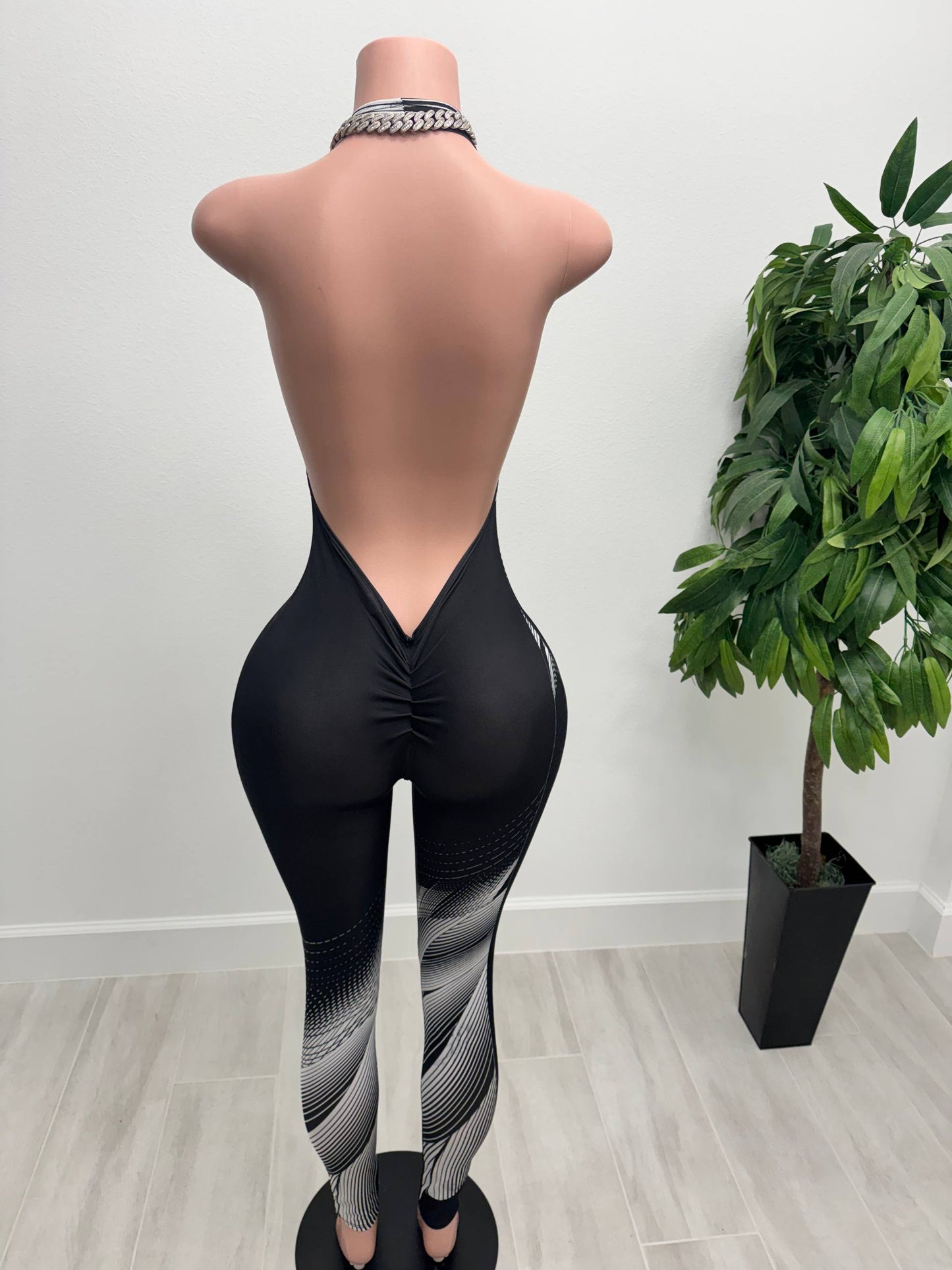 Cute Black & White SleevesJumpsuit